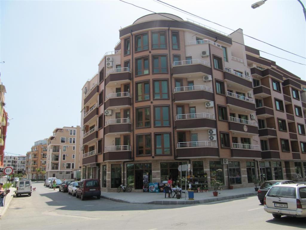 Rayski Zalez Pomorie Exteriör bild